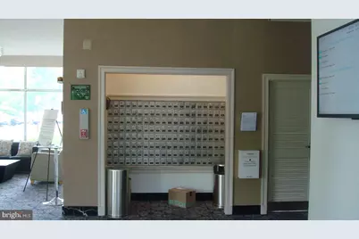 6641 Wakefield Drive #801, Alexandria, VA 22307 - Photo 17