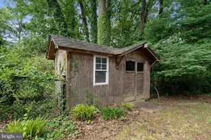 5604 Edgemont Dr, Alexandria, VA 22310 - Photo 43