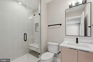 2202 Grayson Pl, Falls Church, VA 22043 - Photo 53