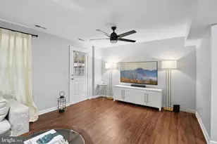 14617 Woodspring Ct, Centreville, VA 20120 - Photo 17