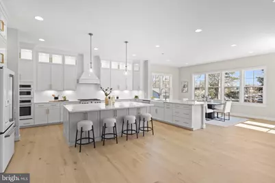 1749 Beulah Road, Vienna, VA 22182 - Photo 23