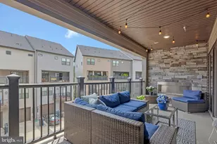 13240 Lake Woodland Way, Herndon, VA 20171 - Photo 13