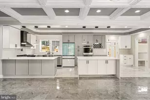 8213 Hocking Pl, Alexandria, VA 22309 - Photo 3