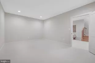 6601 Gordon Ave, Falls Church, VA 22046 - Photo 75