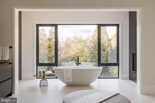 1102 Chain Bridge Rd, McLean, VA 22101 - Photo 31