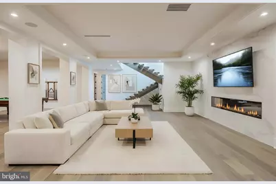 1102 Chain Bridge Road, McLean, VA 22101 - Photo 41