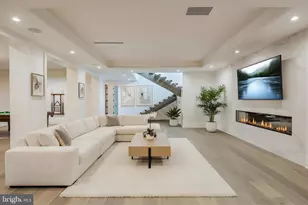 1102 Chain Bridge Rd, McLean, VA 22101 - Photo 41