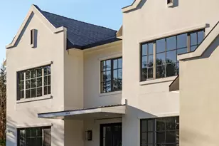 1102 Chain Bridge Rd, McLean, VA 22101 - Photo 3