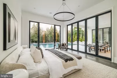 1102 Chain Bridge Road, McLean, VA 22101 - Photo 39