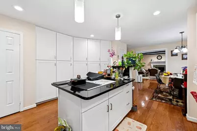 6625 Weatheford Court, McLean, VA 22101 - Photo 7