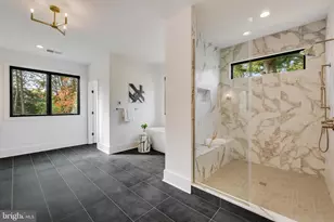 7000 Tyndale St, McLean, VA 22101 - Photo 13