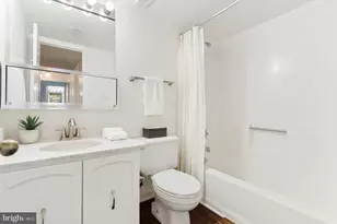 3800 Powell Ln, Falls Church, VA 22041 - Photo 5