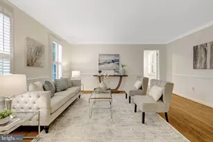 933 Holly Creek Dr, Great Falls, VA 22066 - Photo 7