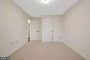 933 Holly Creek Dr, Great Falls, VA 22066 - Photo 35