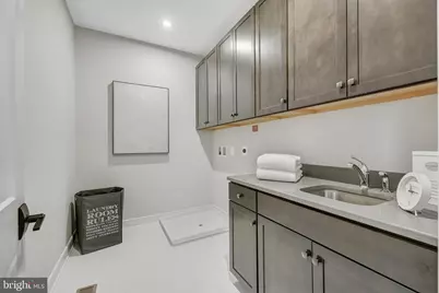 6654 Chilton Court, McLean, VA 22101 - Photo 61