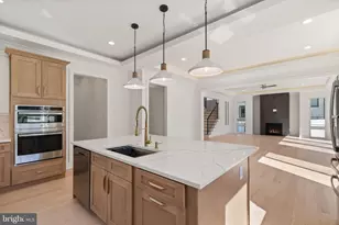 4017 Woodland Rd, Annandale, VA 22003 - Photo 27