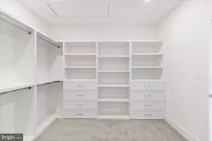 4017 Woodland Rd, Annandale, VA 22003 - Photo 39