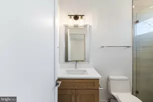 4017 Woodland Rd, Annandale, VA 22003 - Photo 57