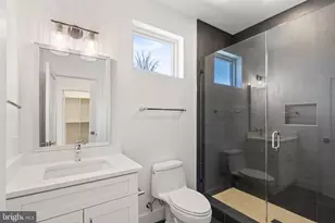 4017 Woodland Rd, Annandale, VA 22003 - Photo 49