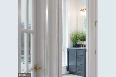 1632 Chain Bridge Road #20, McLean, VA 22101 - Photo 9