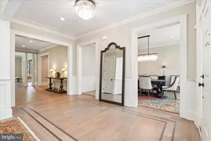 6804 Benjamin St, McLean, VA 22101 - Photo 11