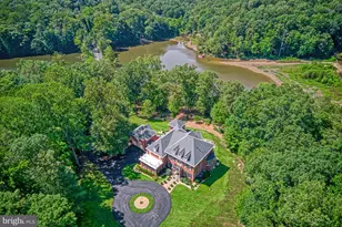 10300 Hampton Rd, Fairfax Station, VA 22039 - Photo 5