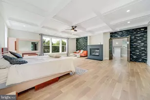 9908 Blake Ln, Oakton, VA 22124 - Photo 37