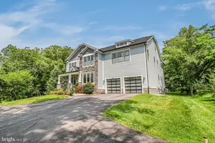 9908 Blake Ln, Oakton, VA 22124 - Photo 75