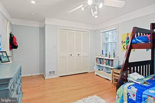 8633 Janet Ln, Vienna, VA 22180 - Photo 31