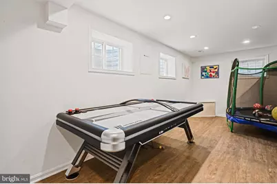 8633 Janet Lane, Vienna, VA 22180 - Photo 39