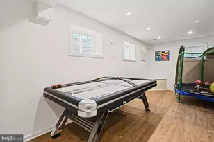 8633 Janet Ln, Vienna, VA 22180 - Photo 39