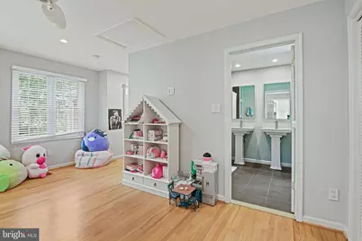 8633 Janet Lane, Vienna, VA 22180 - Photo 35