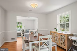 8633 Janet Ln, Vienna, VA 22180 - Photo 15