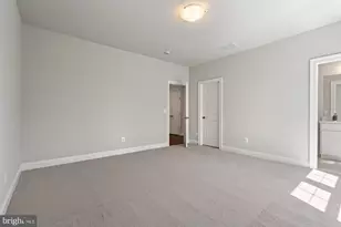 2221 Orchid Dr, Falls Church, VA 22046 - Photo 45