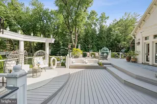 423 Seneca Rd, Great Falls, VA 22066 - Photo 43