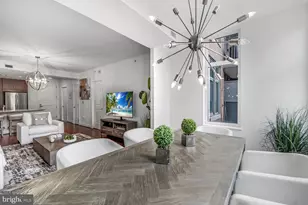 8220 Crestwood Heights Dr, McLean, VA 22102 - Photo 9