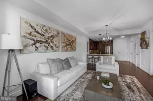 8220 Crestwood Heights Dr, McLean, VA 22102 - Photo 7