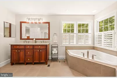 11909 Winstead Lane, Reston, VA 20194 - Photo 33