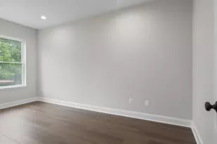 8708 Lukens Ln, Alexandria, VA 22309 - Photo 13