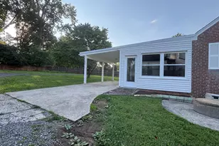 650 Walker Rd, Great Falls, VA 22066 - Photo 43