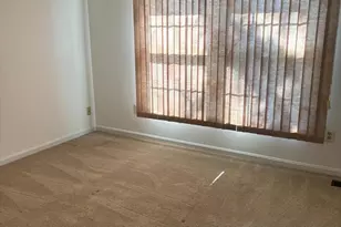 8502 Chase Glen Cir, Fairfax Station, VA 22039 - Photo 15