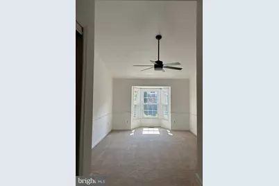 8502 Chase Glen Circle, Fairfax Station, VA 22039 - Photo 21