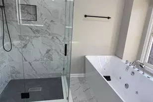 8502 Chase Glen Cir, Fairfax Station, VA 22039 - Photo 3