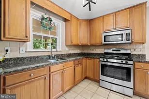 4507 Tipton Ln, Alexandria, VA 22310 - Photo 7