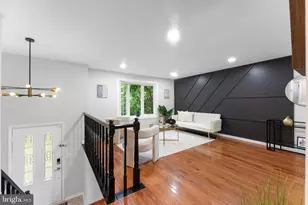 9117 Hunting Pines Pl, Fairfax, VA 22032 - Photo 11