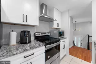 9117 Hunting Pines Pl, Fairfax, VA 22032 - Photo 21