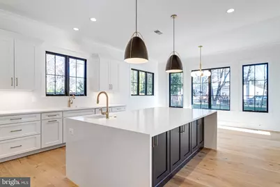 324 Tapawingo Road SE, Vienna, VA 22180 - Photo 11