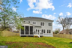 906 Frederick St SW, Vienna, VA 22180 - Photo 93