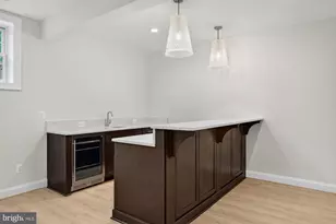 906 Frederick St SW, Vienna, VA 22180 - Photo 71