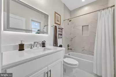 906 Frederick Street SW, Vienna, VA 22180 - Photo 49